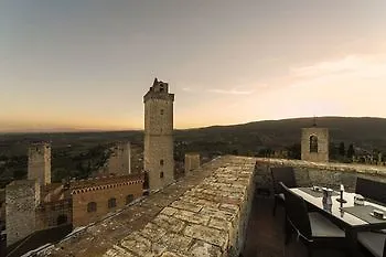 Torre Di San Gimignano Villa